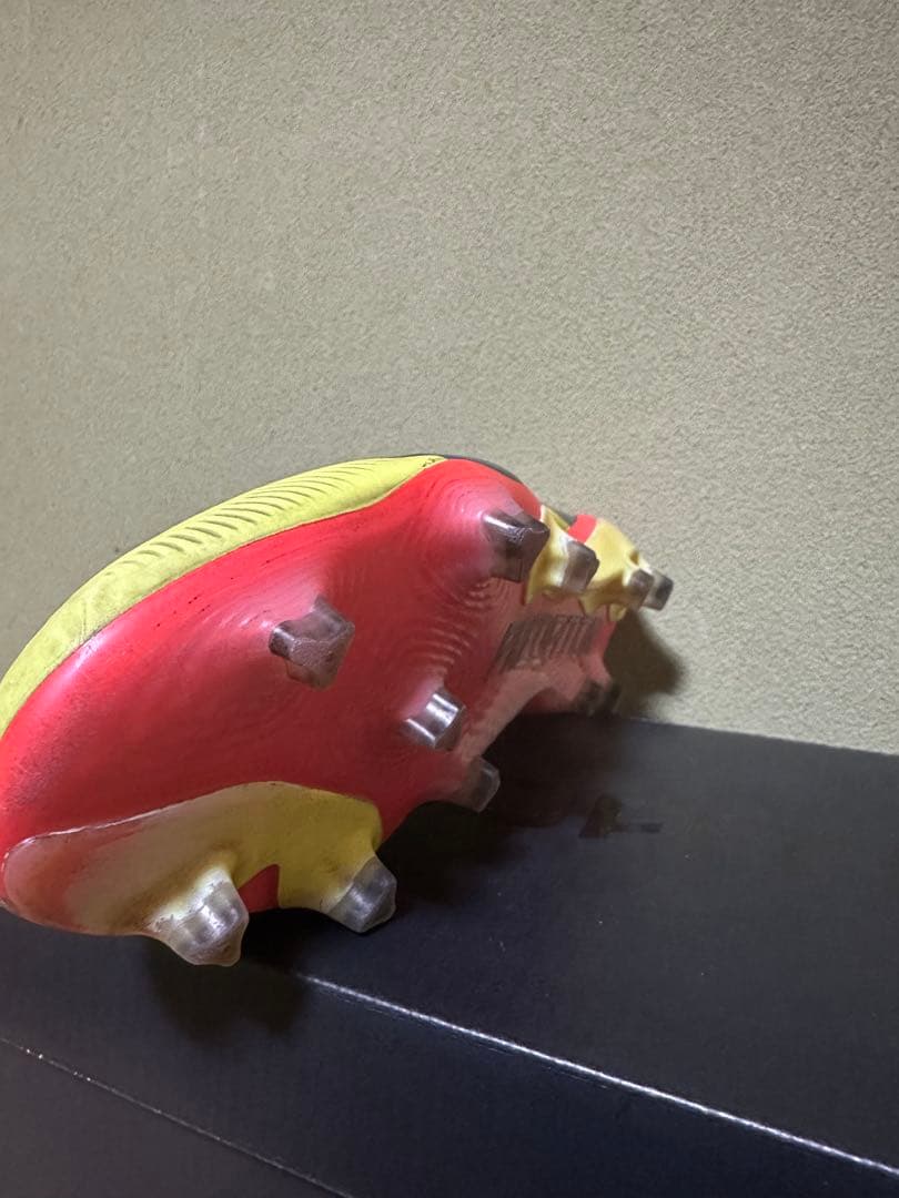 アディダス　プレデター　27.5