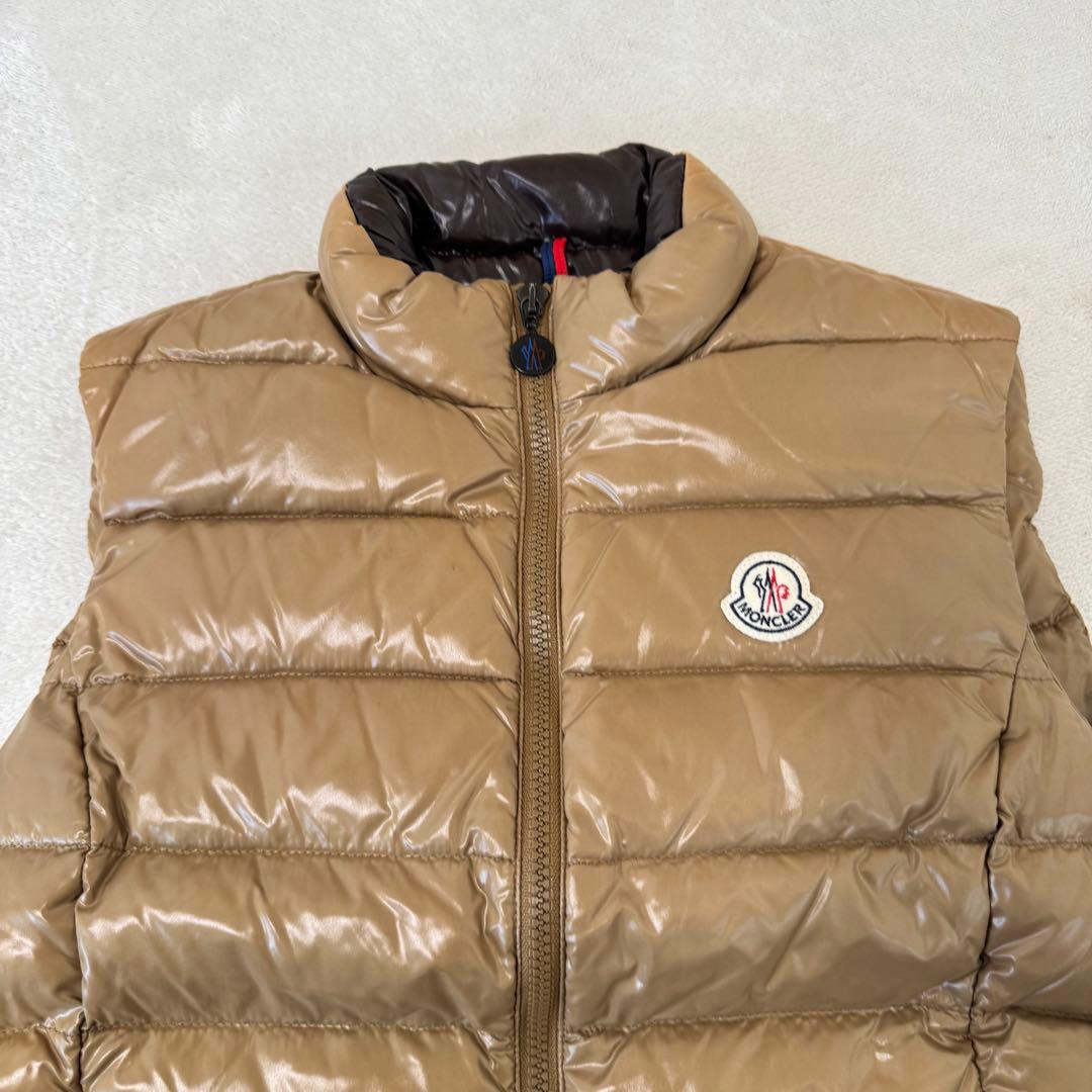 MONCLER ダウンベスト　キャメル　サイズ1 ロゴワッペン　ダブルジップ