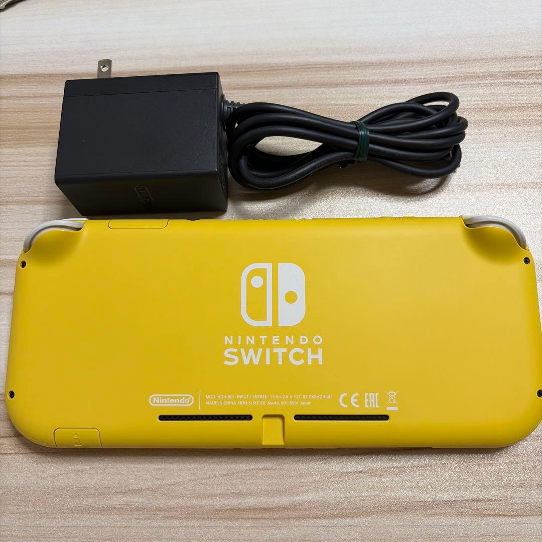 Switch Lite イエロー　スイッチライト
