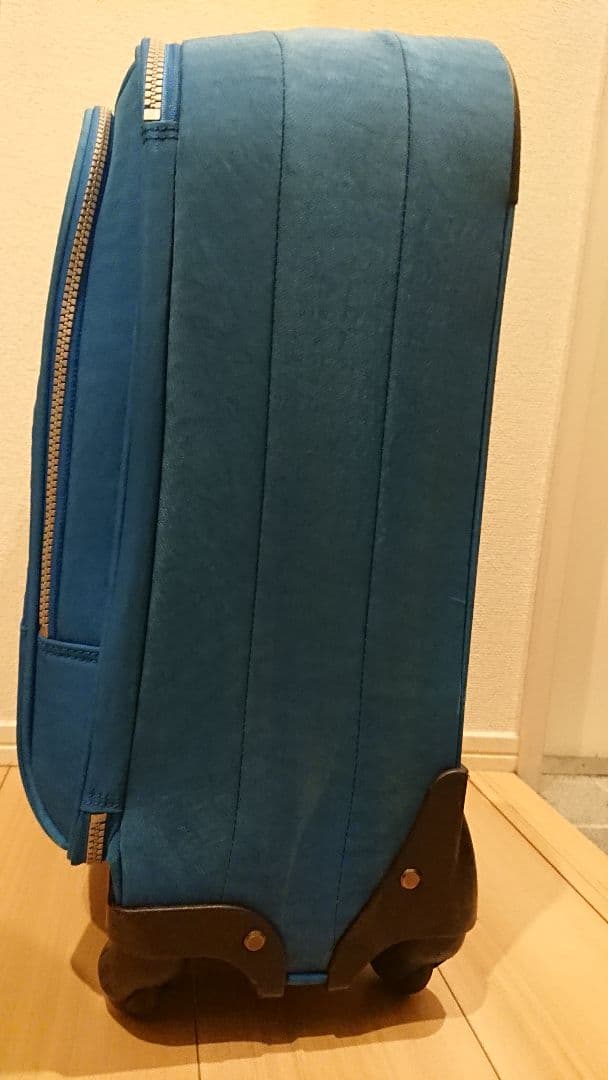 kipling スーツケース キャリーバッグ　 機内持ち込み可