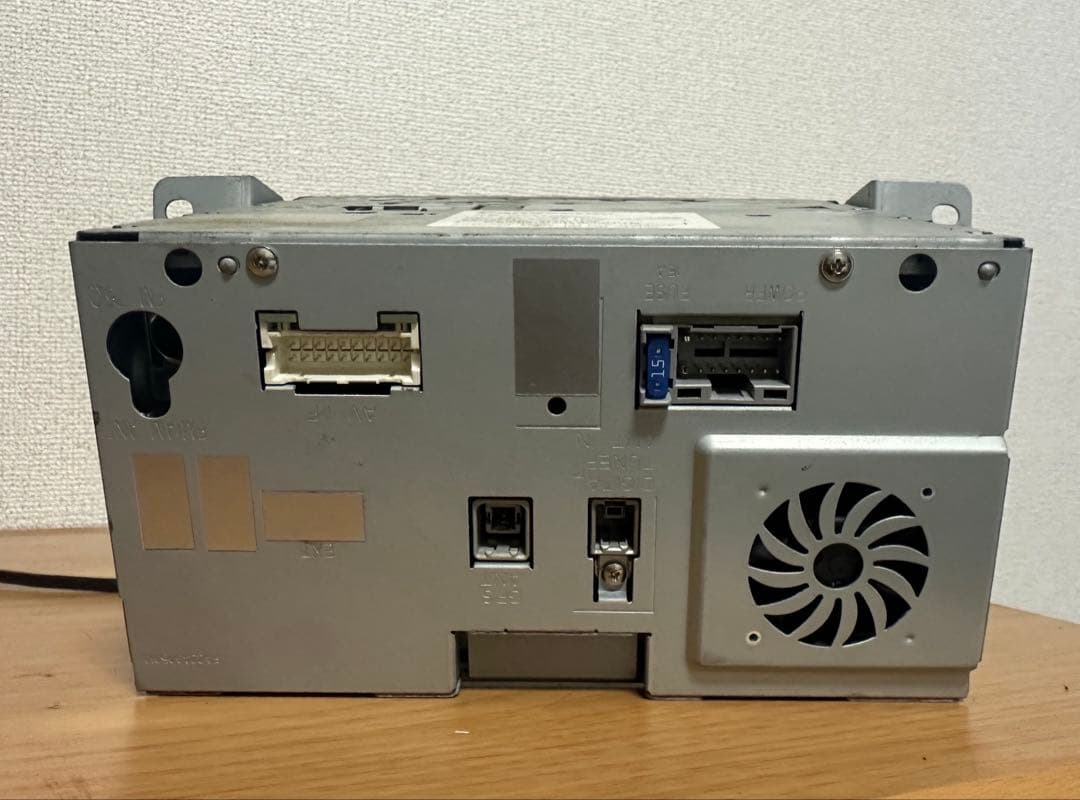 CN-E330D Panasonic Strada カーナビゲーション