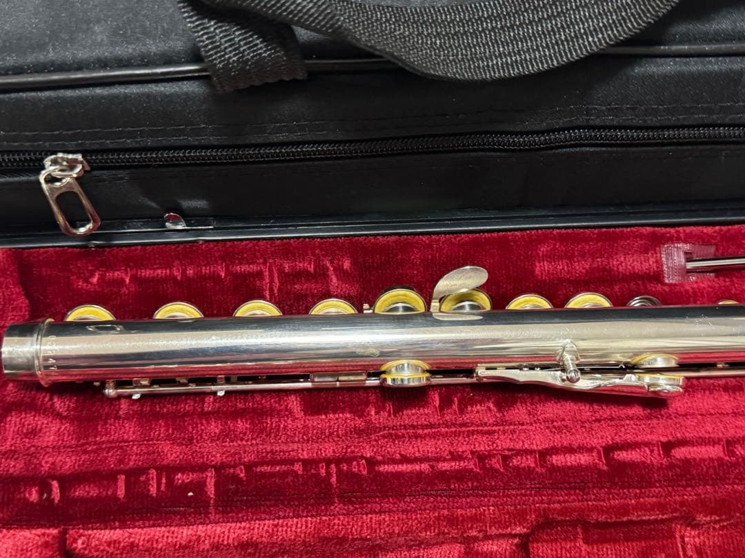 ヤマハフルートYFL311 頭部管銀製 Eメカ付　中古