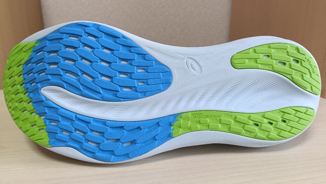 新品　asics　アシックス　Gel-Nimbus ランニングシューズ　28cm