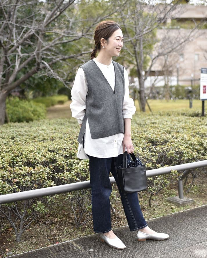 OUR 　アワーホーム　洗えるフリンジベスト　チャコールグレー