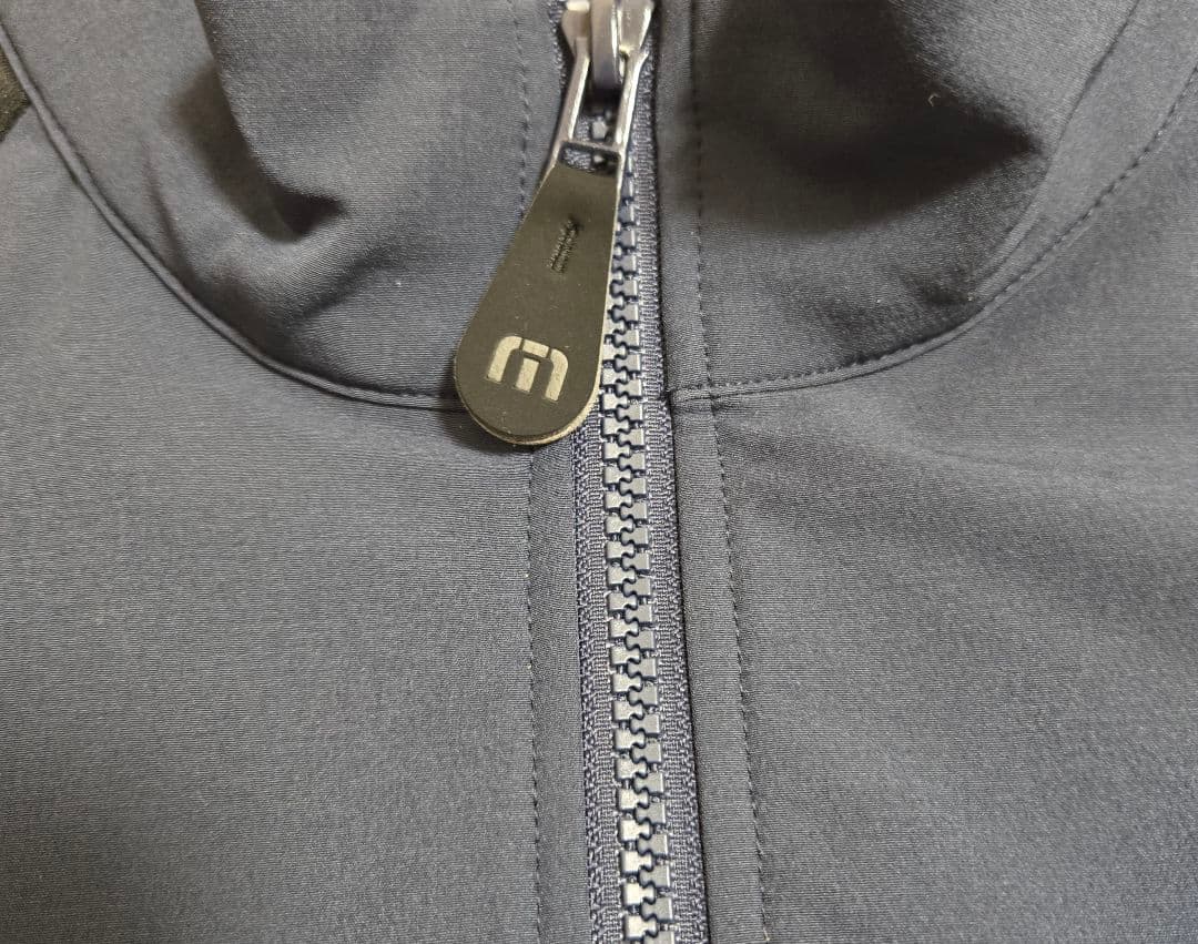 本日中　トラヴィスマシュー フルジップジャケット ブルゾン　M