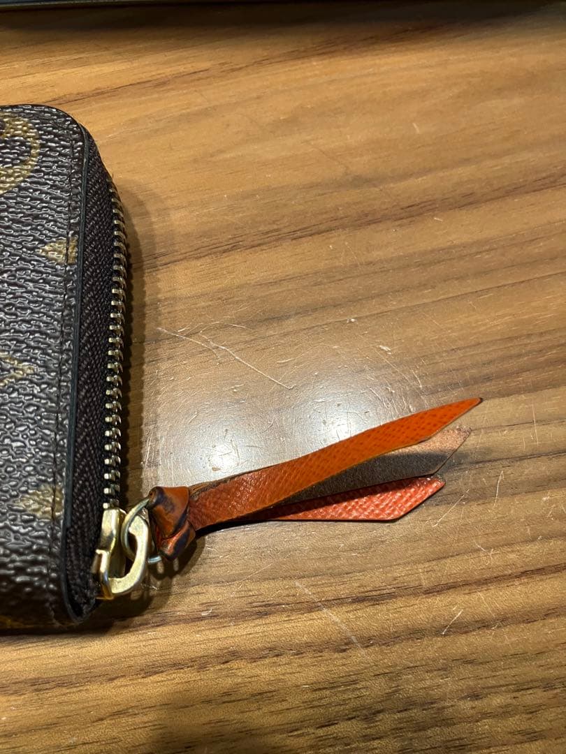 ヴィトン　財布