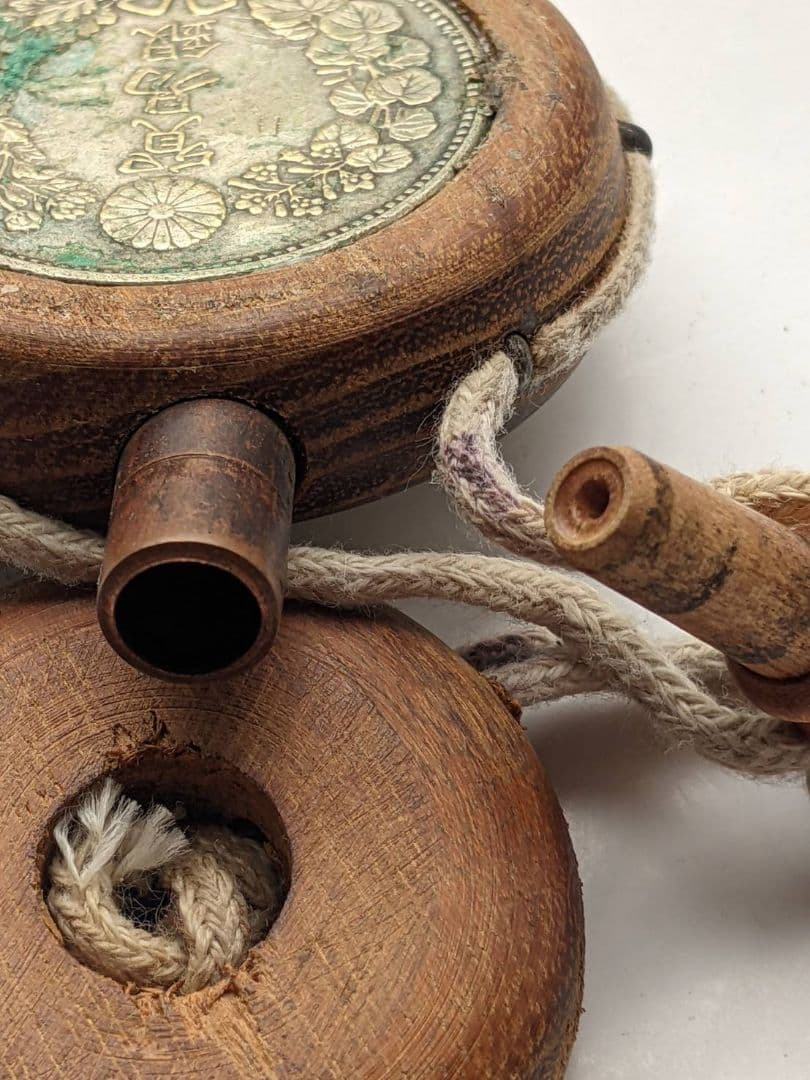 専用です　　貿易銀 2枚　携帯用　薬入れ　骨董品