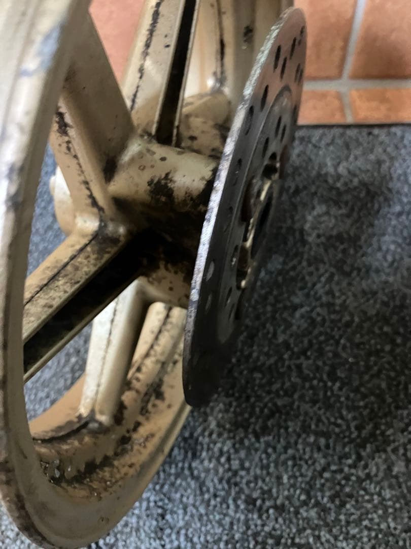 ライブディオZXフロントディスク　ホイール前後