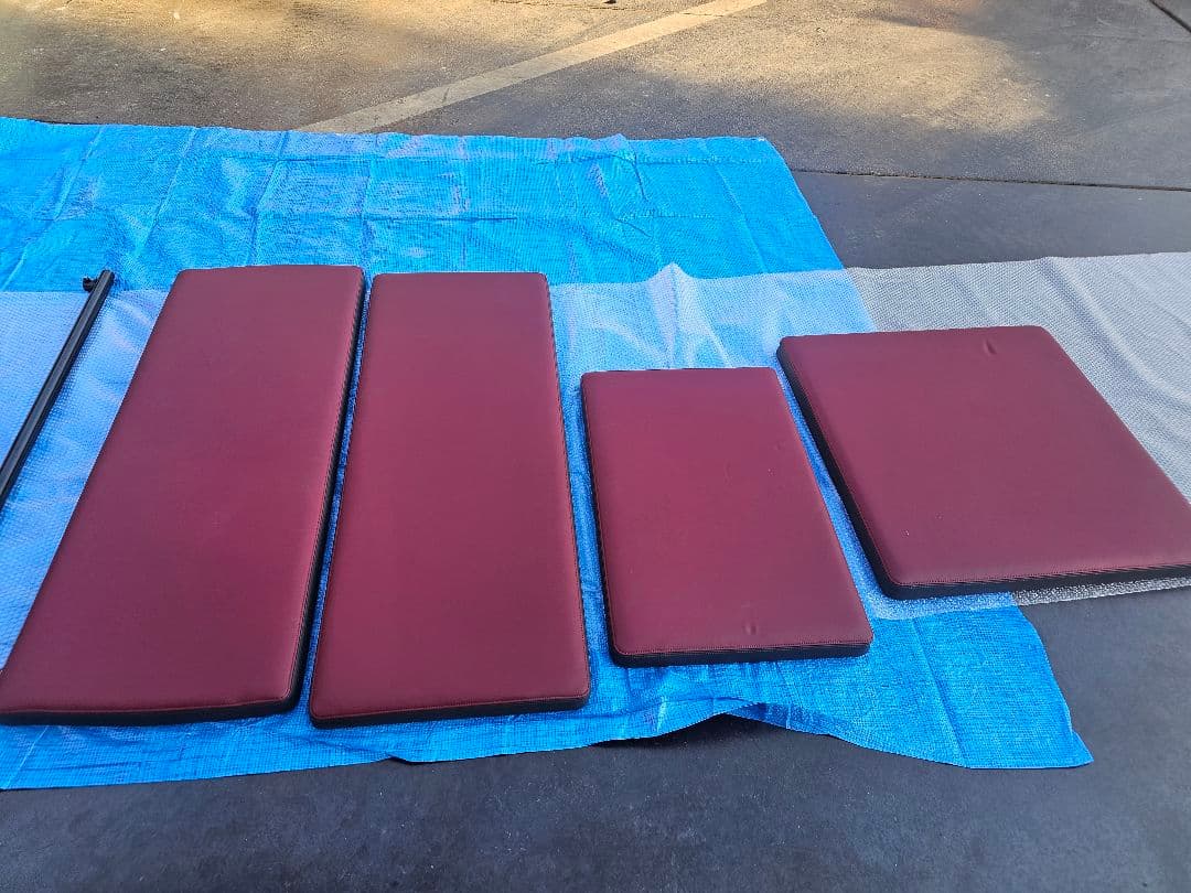 ランドクルーザー300ESベッドキットシステム