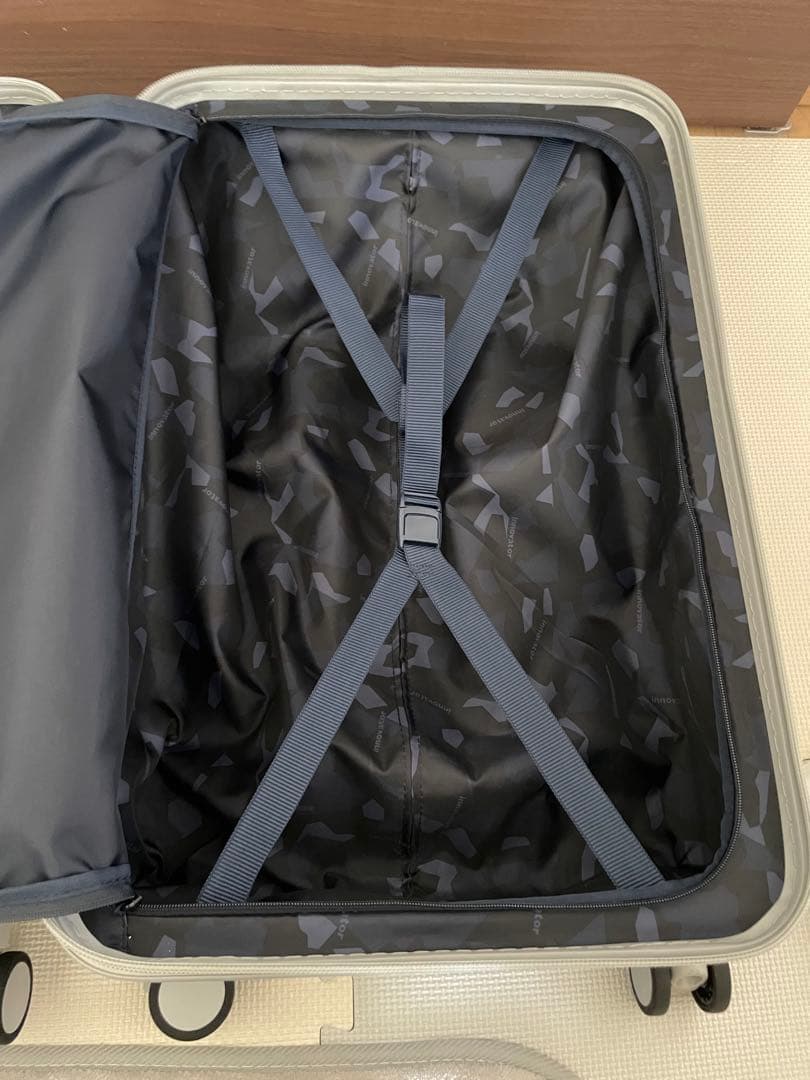 Innovator キャリーケース INV60 62L ストーン