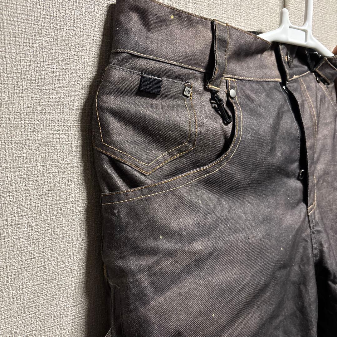 686　スノーボードウェア　ダークグレー　ダメージデニム風