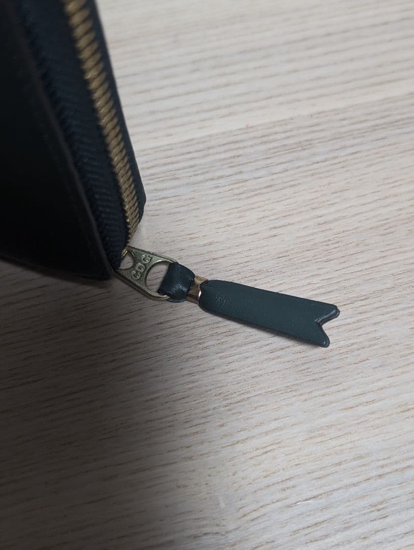 新品　COMME des GARCONS　コムデギャルソン　折り財布　グリーン