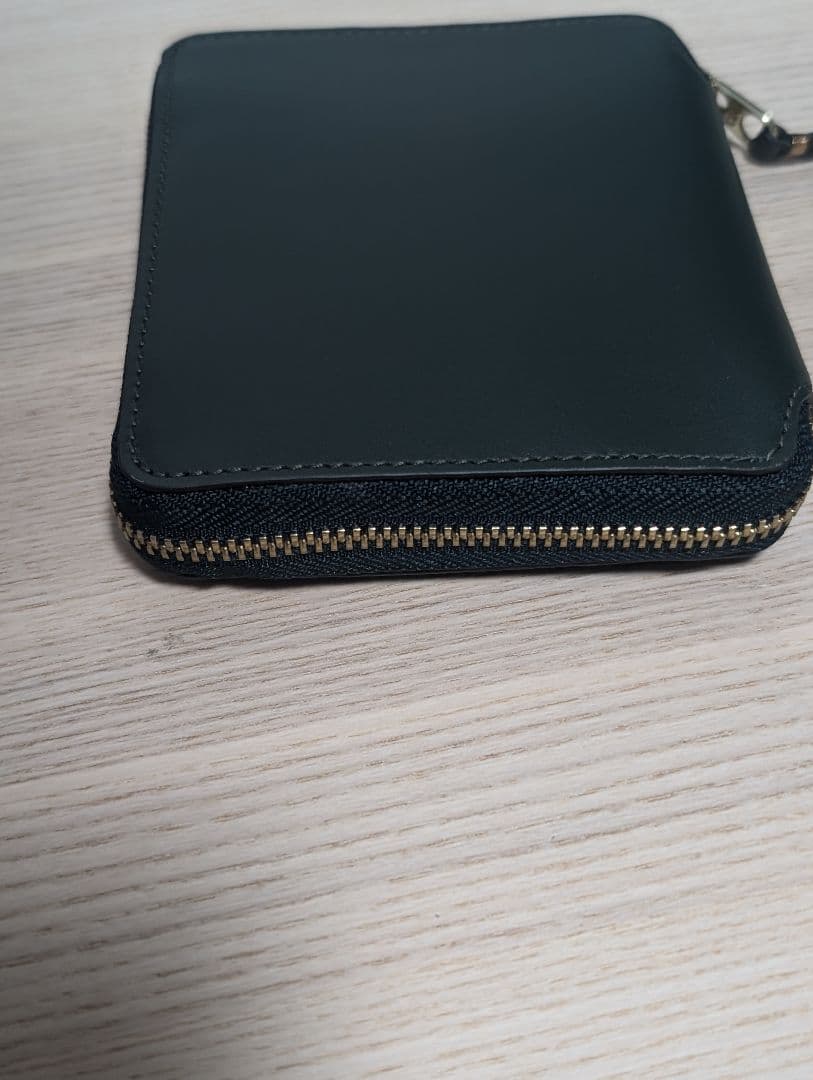 新品　COMME des GARCONS　コムデギャルソン　折り財布　グリーン