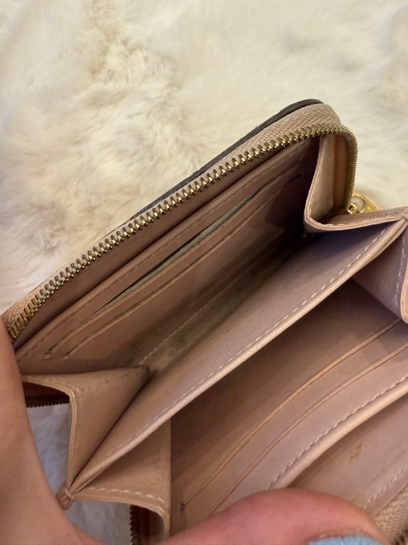 Louis Vuitton ケース ヴェルニベージュ