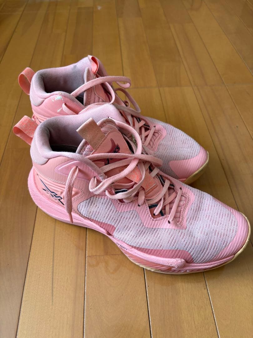 アシックス　ノヴァサージ3 27.5cm