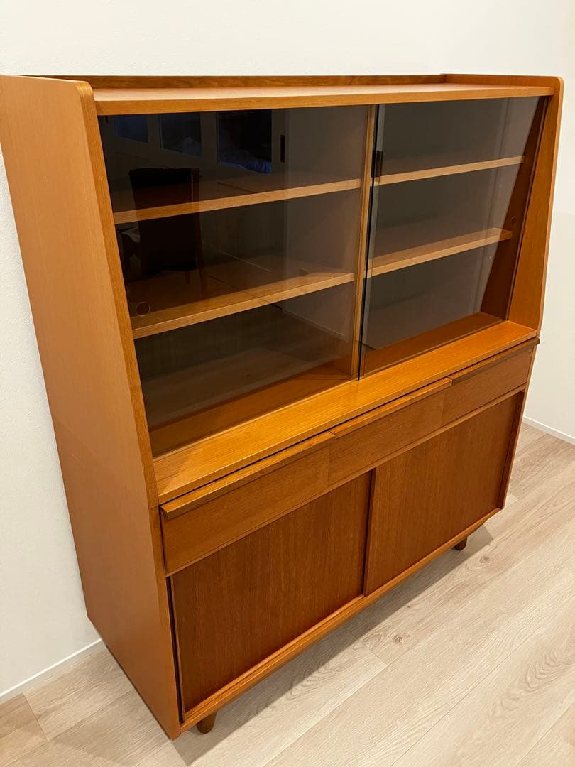 unico albero アルベロ　カップボード