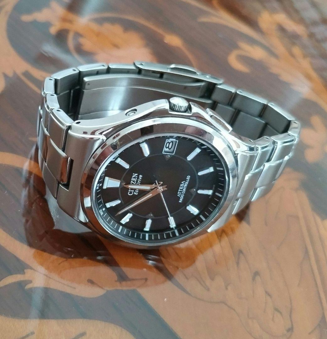 シチズンアテッサ　チタン製　腕時計