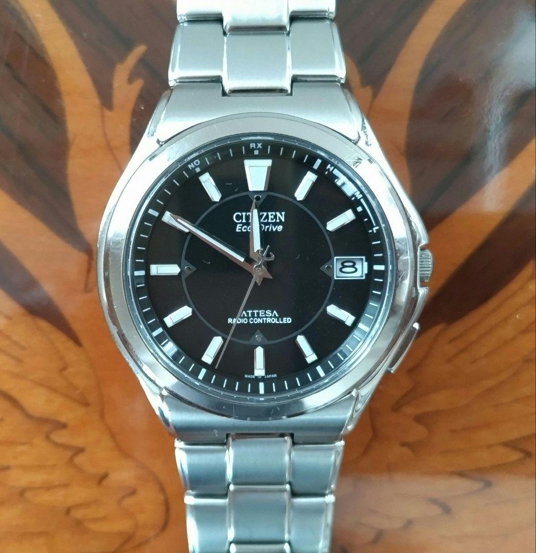 シチズンアテッサ　チタン製　腕時計