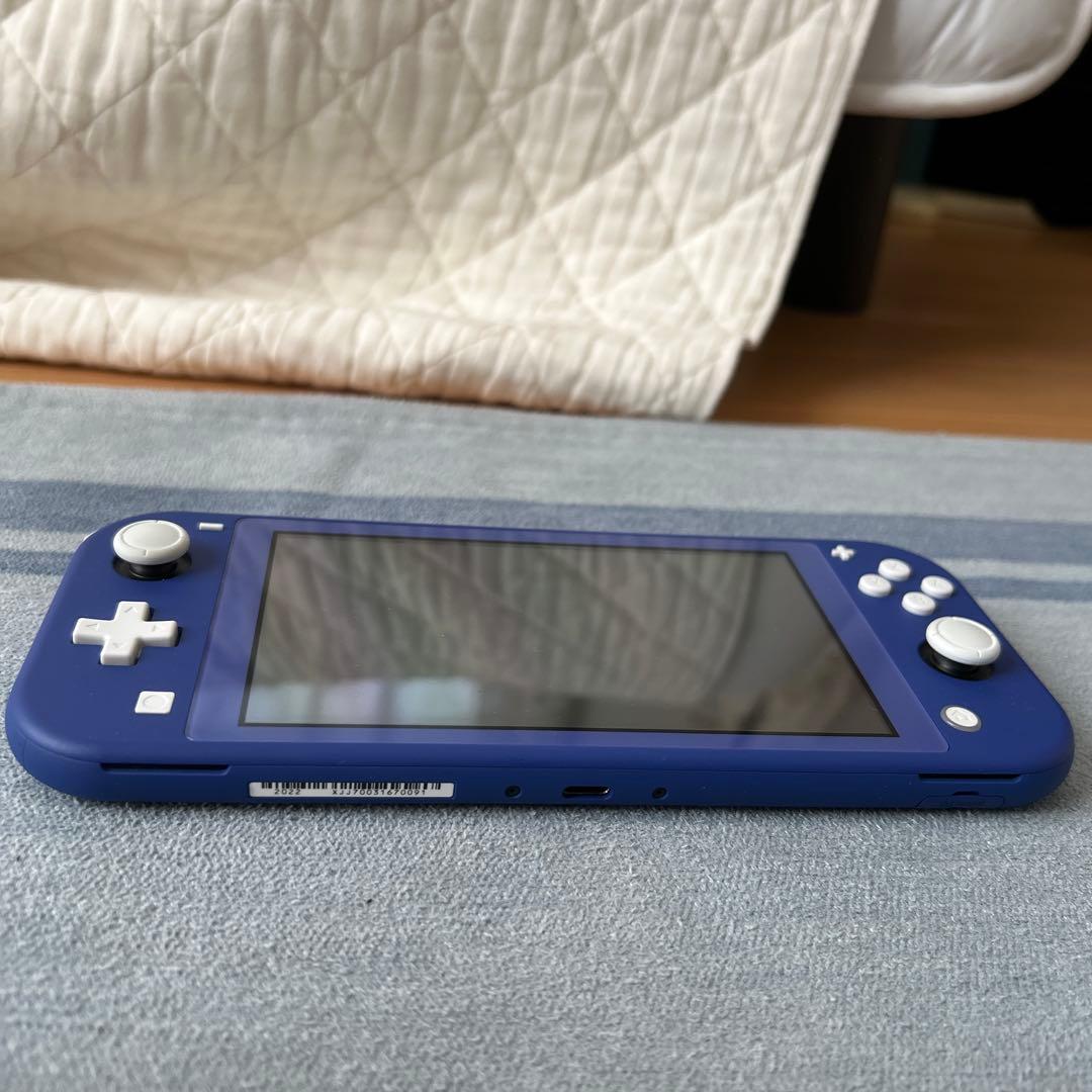 Nintendo Switch Lite ブルー 本体 充電器、ケース付き