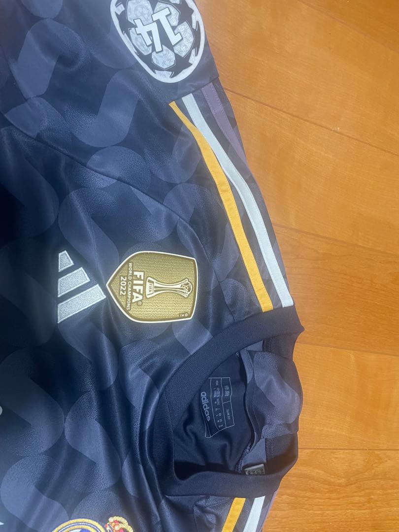 レアル・マドリード　ヴィニシウス　半袖　ユニフォーム