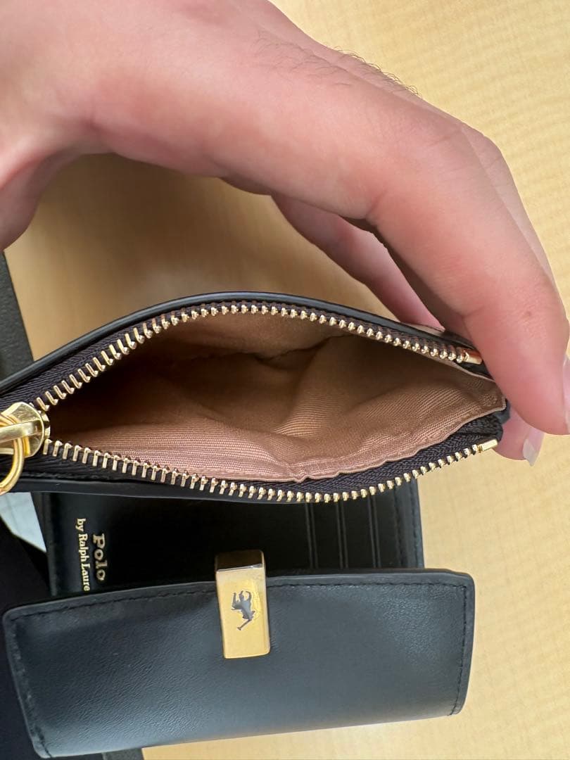 ラルフローレン 新作　財布　牛皮