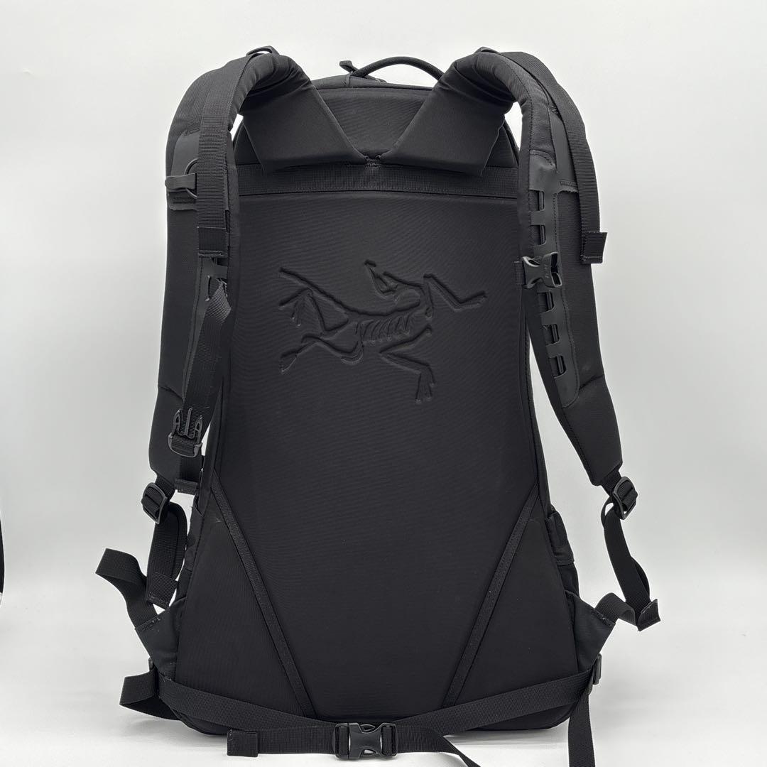 ARC’TERYX アークテリクス アロー22 ステルスブラック バックパック