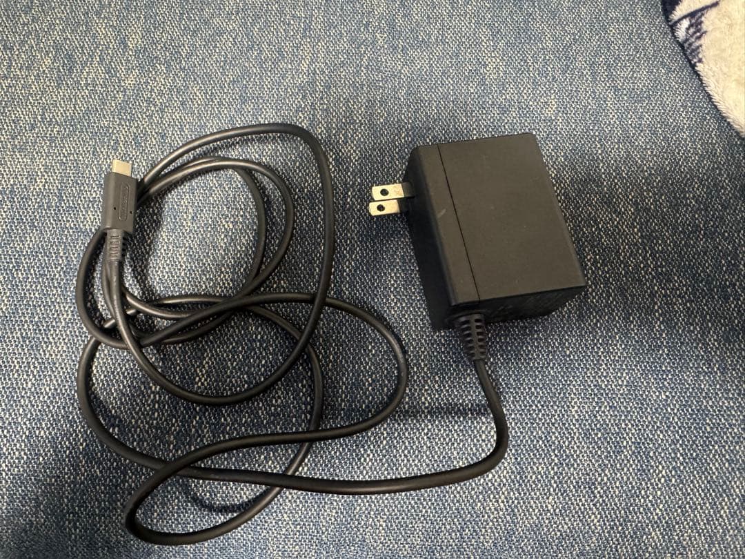 任天堂Nintendo Switch 本体