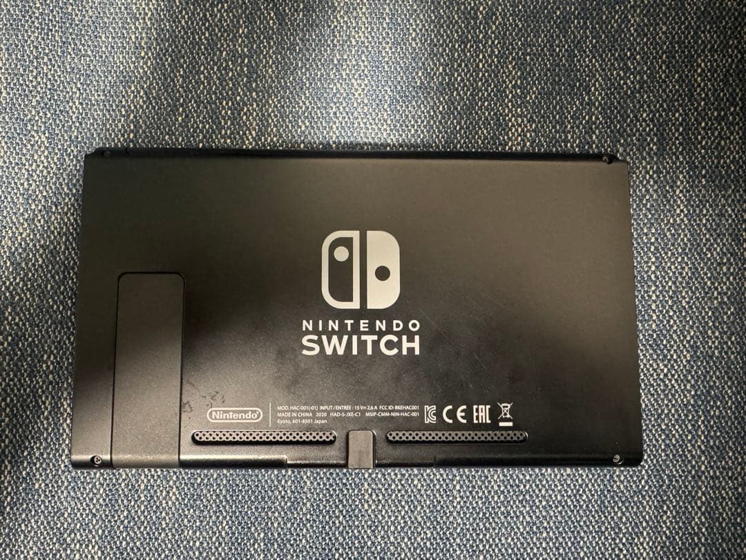 任天堂Nintendo Switch 本体