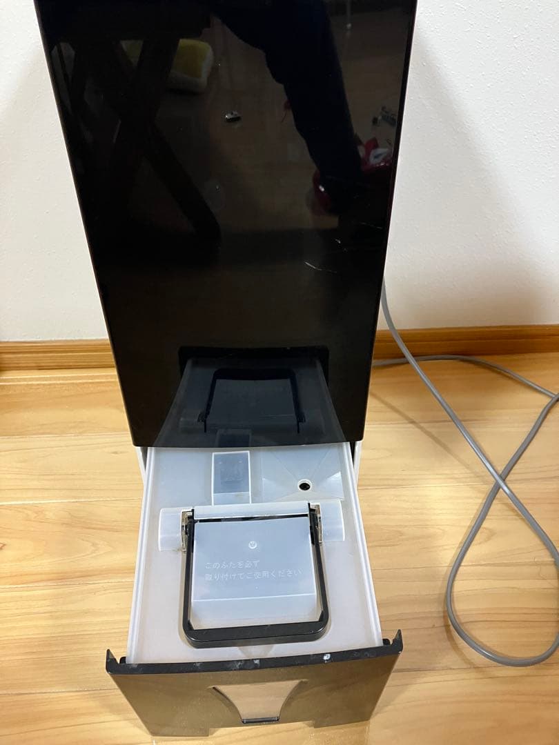 コロナ　衣類乾燥除湿機　CD-H18A 2021年製　ジャンク