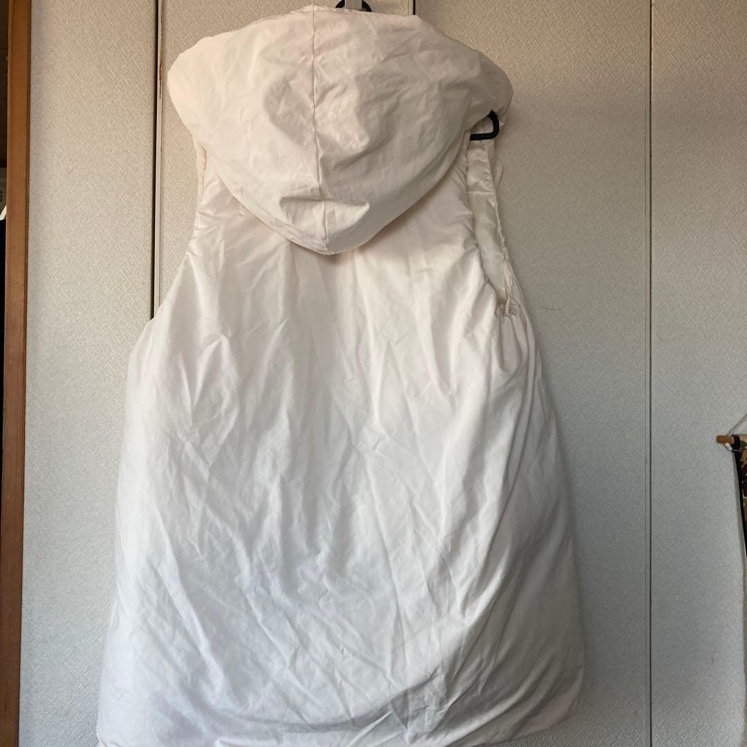 SLOBE IENAホワイト フード付きダウンジレ