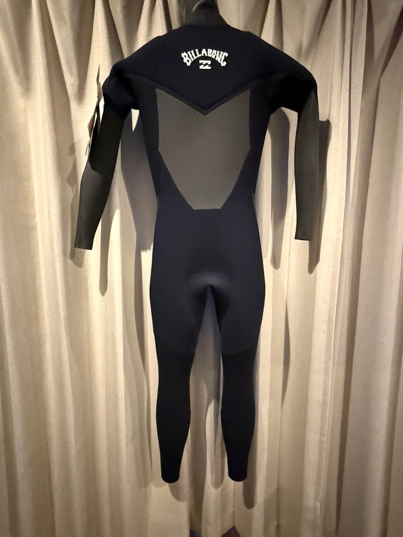 専用BILLABONG ビラボン ガルウィングジップ セミドライ ＭＬ新品