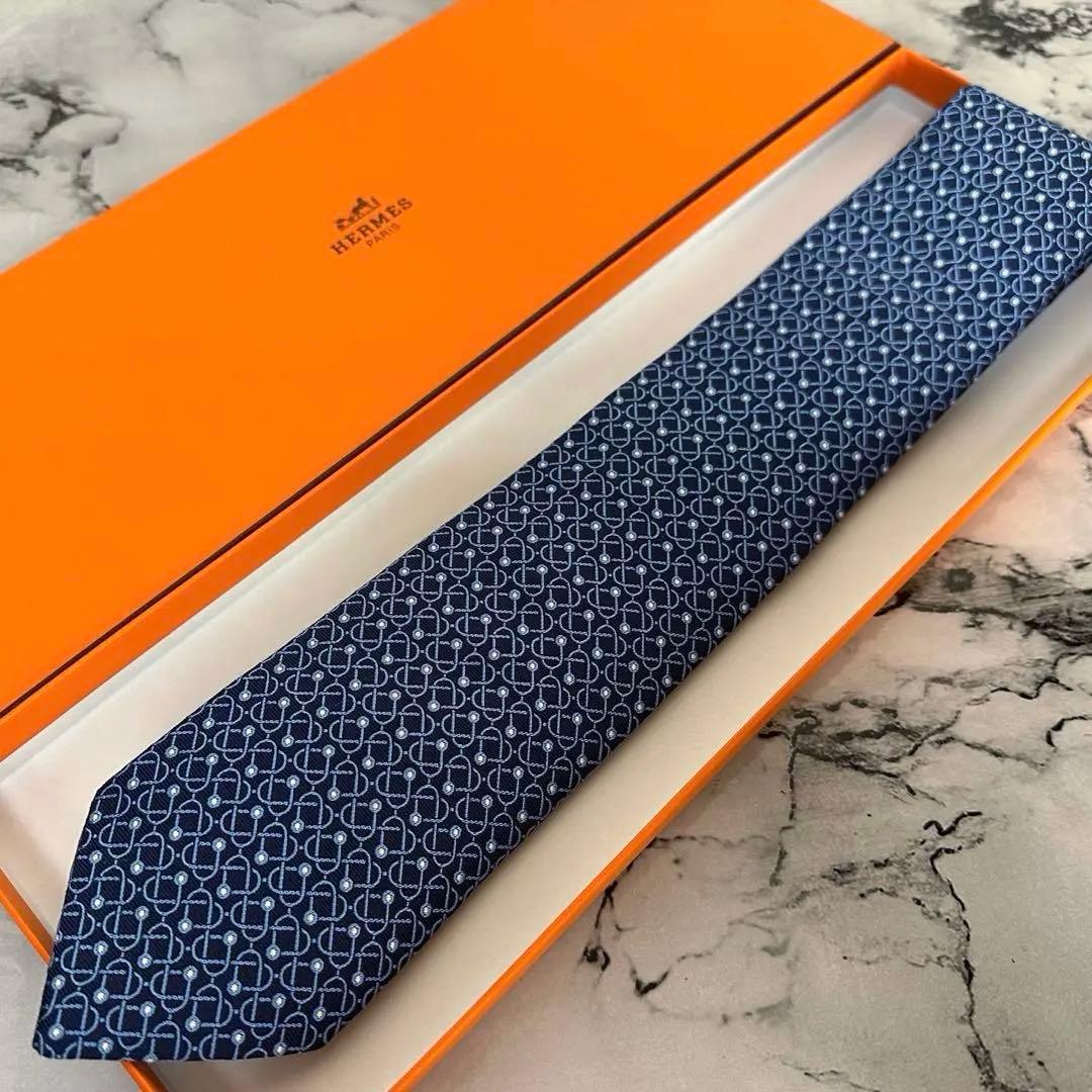 新品未使用品✨HERMES エルメス 最高級ネクタイ PETITS COEURS