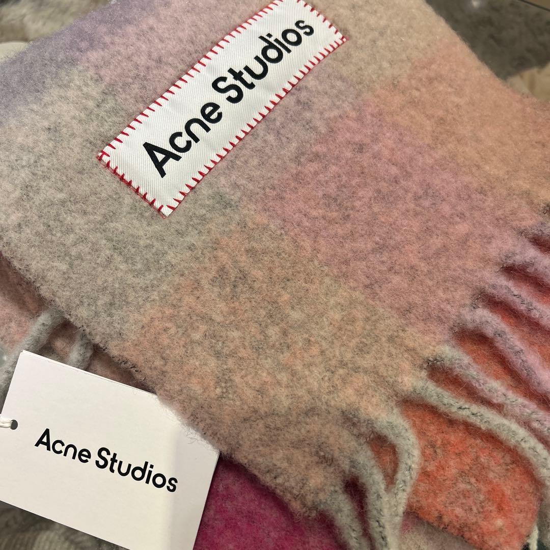 Acne Studios グラデーションピンク マフラー