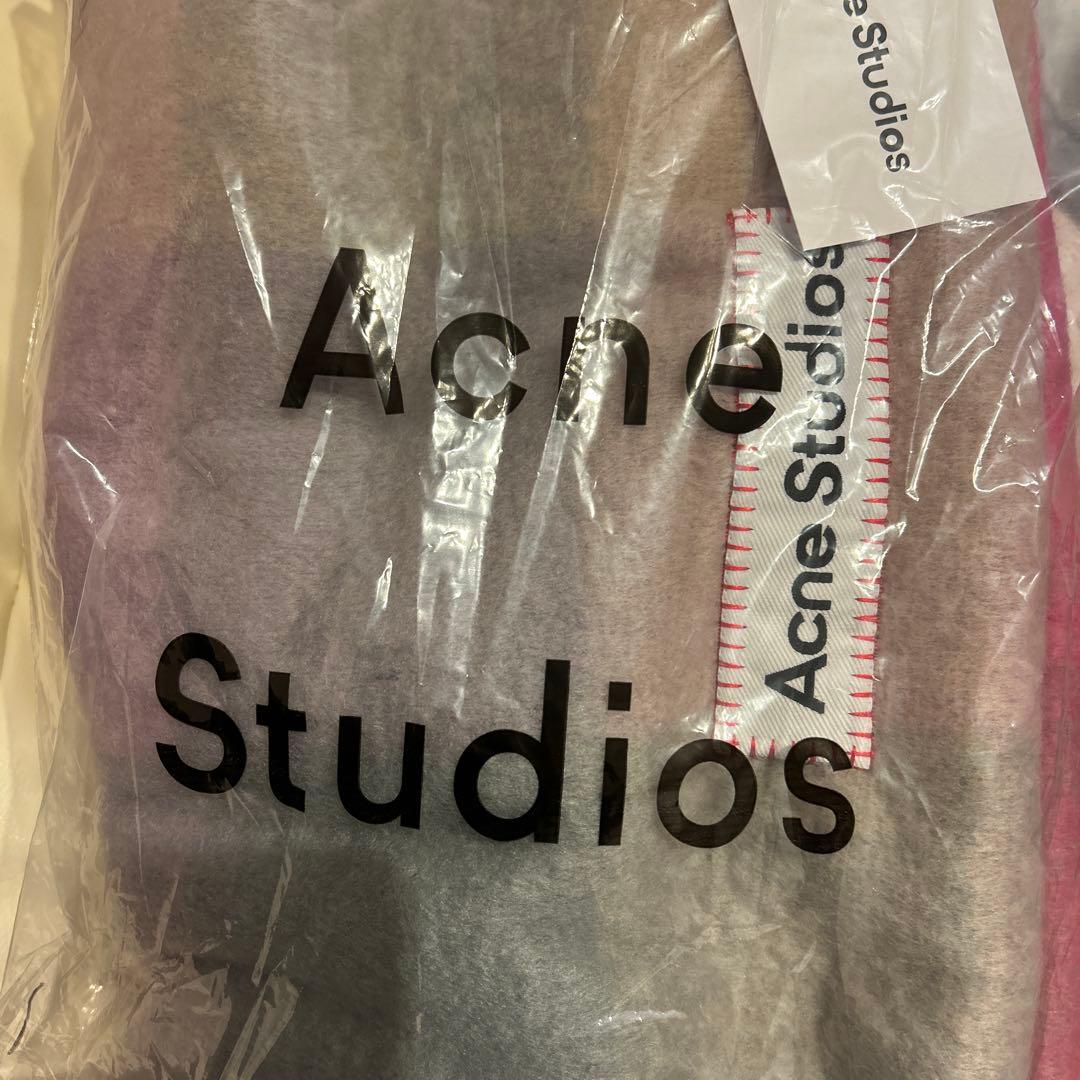 Acne Studios グラデーションピンク マフラー