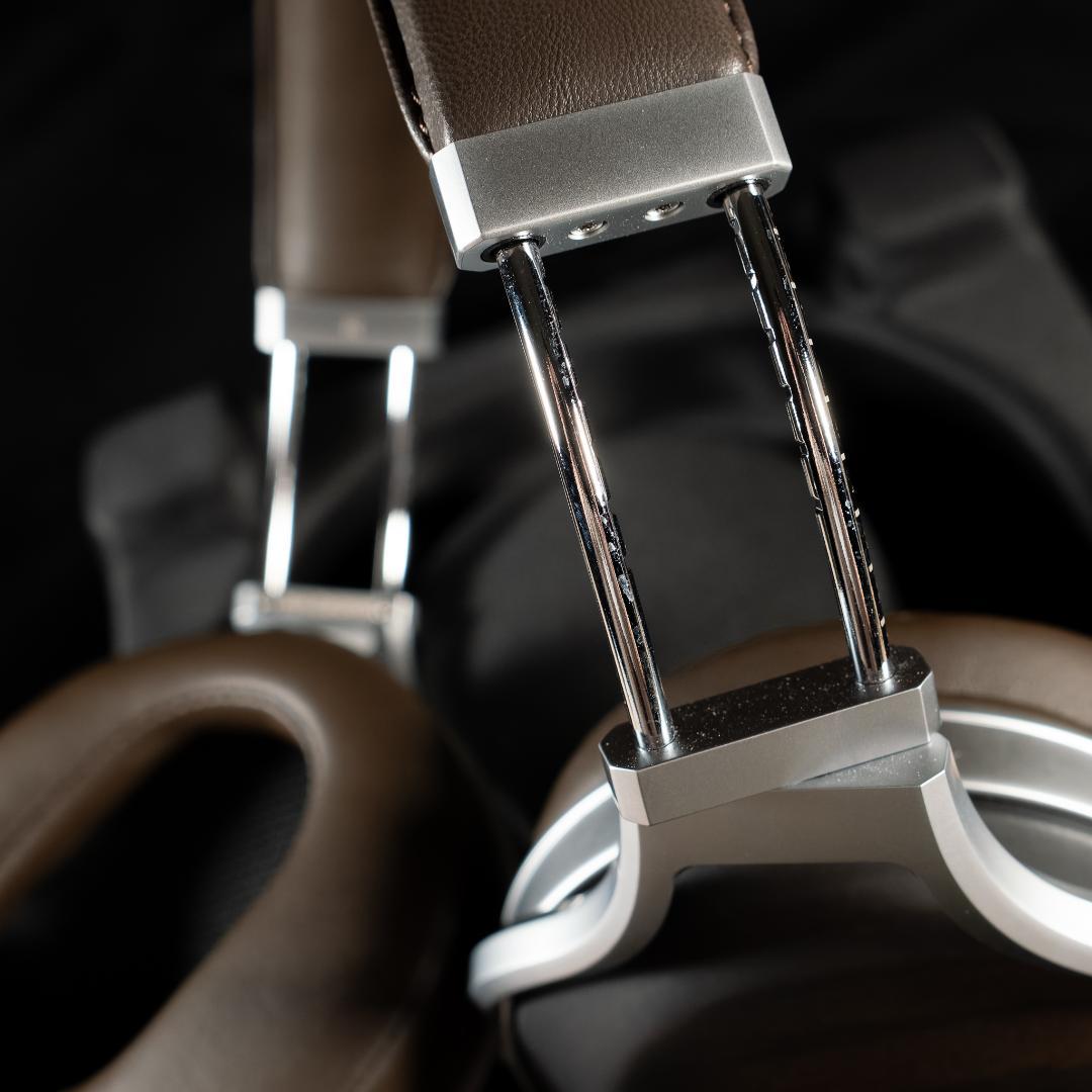 は*読様 DENON AH-D5200 ヘッドホン 密閉型 木製ハウジング 美品