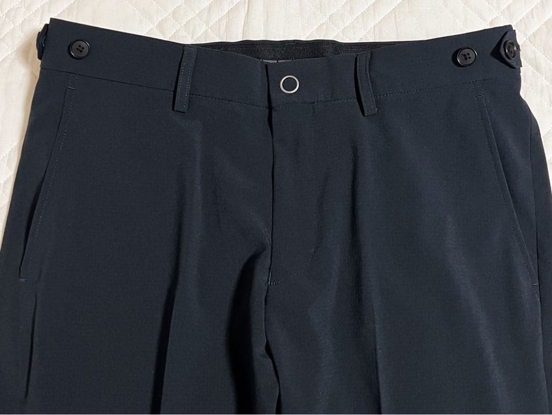 新品 タグ付き DESCENTE スーツ クールマックス ブルー 織柄 A5