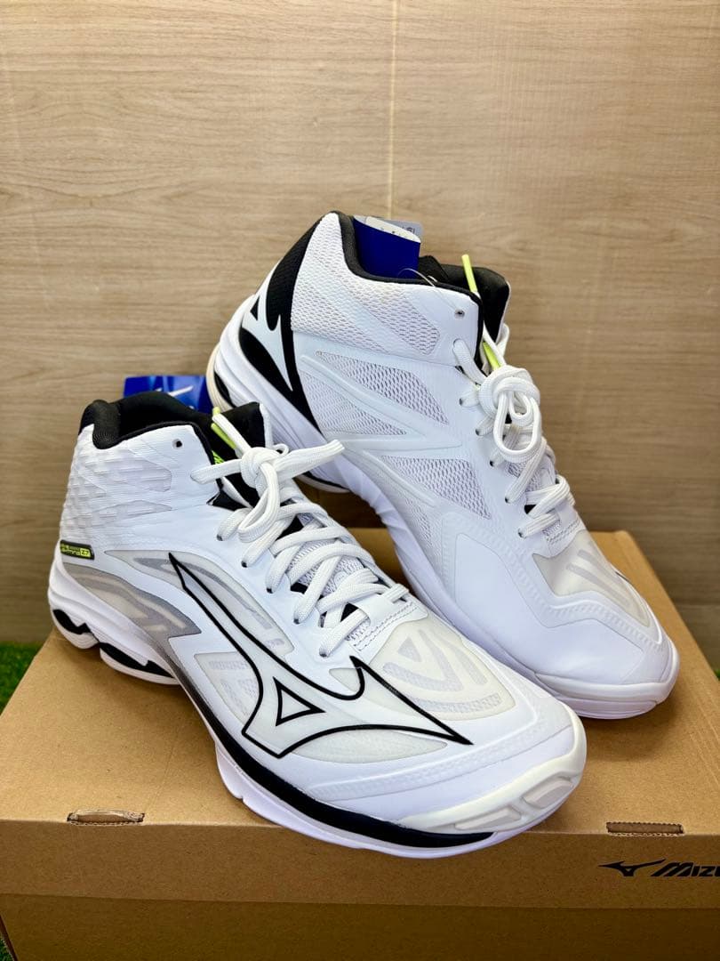 ミズノ バレーボール ウェーブライトニング Z7 V1GA225009 27cm