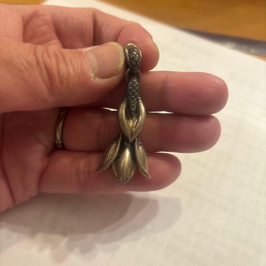 ブラッディーマリー　マーメイドフィンペンダント　ダブル