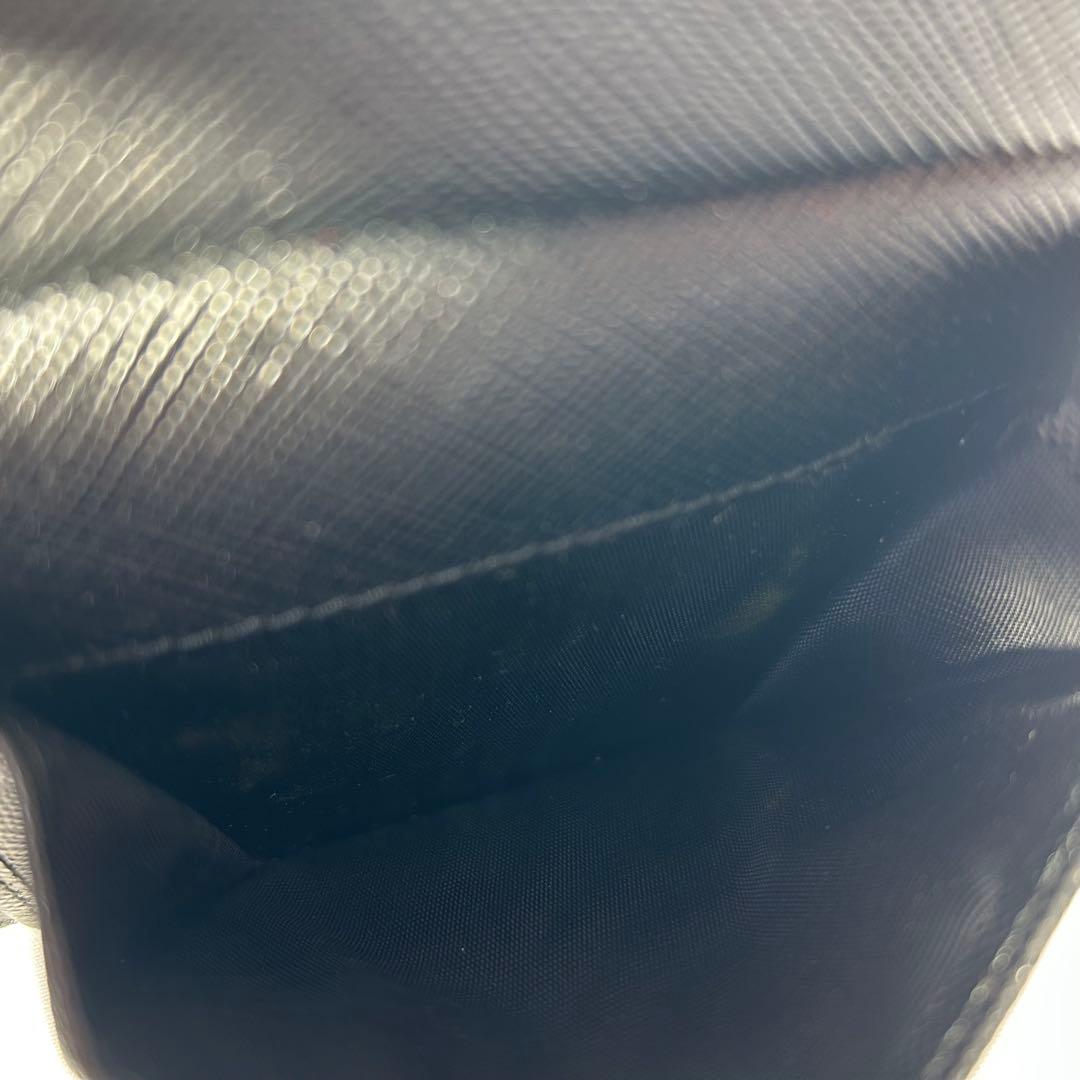 極美品　プラダ　サフィアーノ　二つ折り財布　コンパクトウォレット　箱・カード有