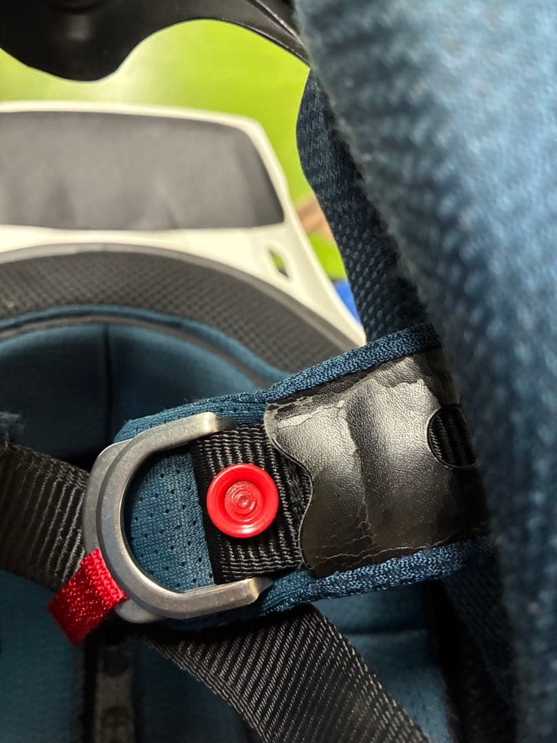 アライ　Ｖ-Cross3 NARITA　中古品