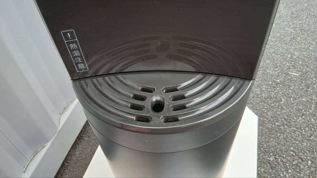 ウォーターサーバー エブリィフレシャス　tall BSS-311　カートリッジ付