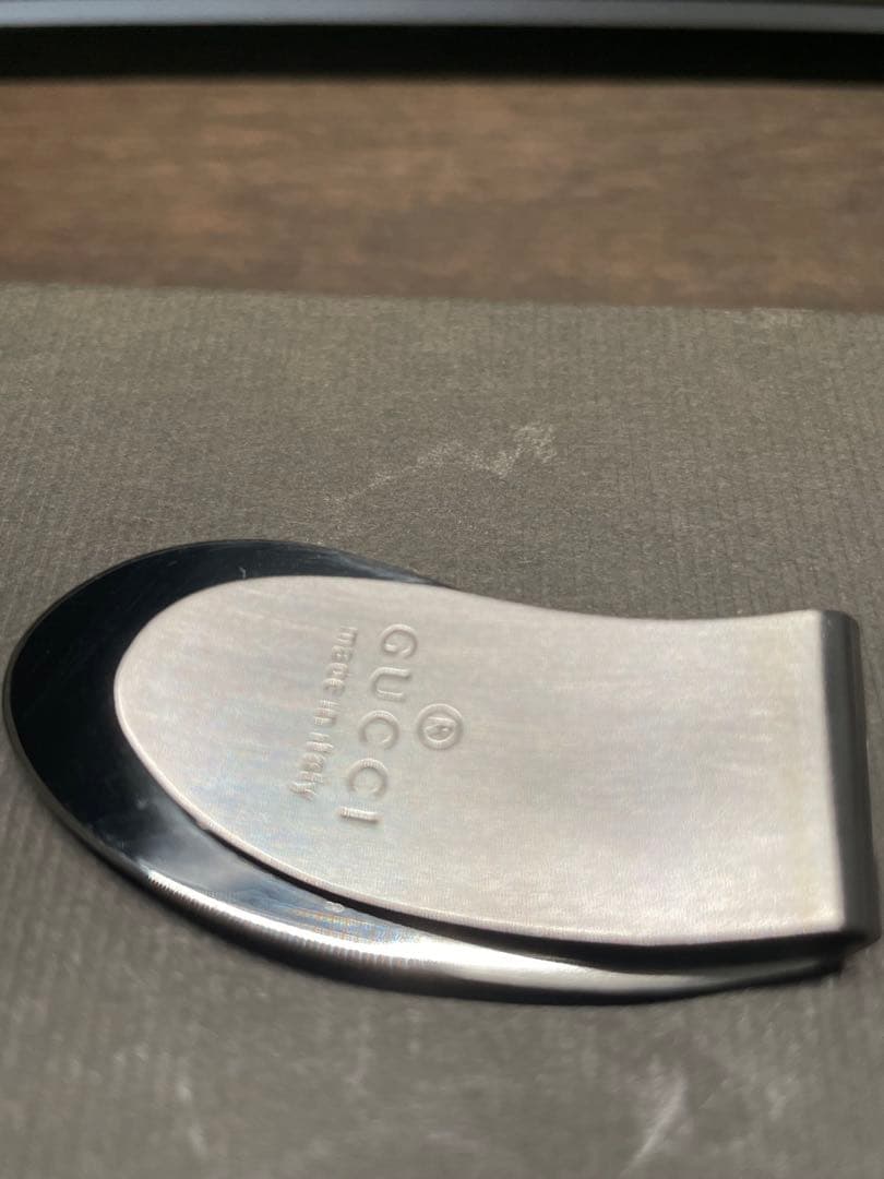 良品　GUCCI グッチ　マネークリップ　シルバー　箱付き