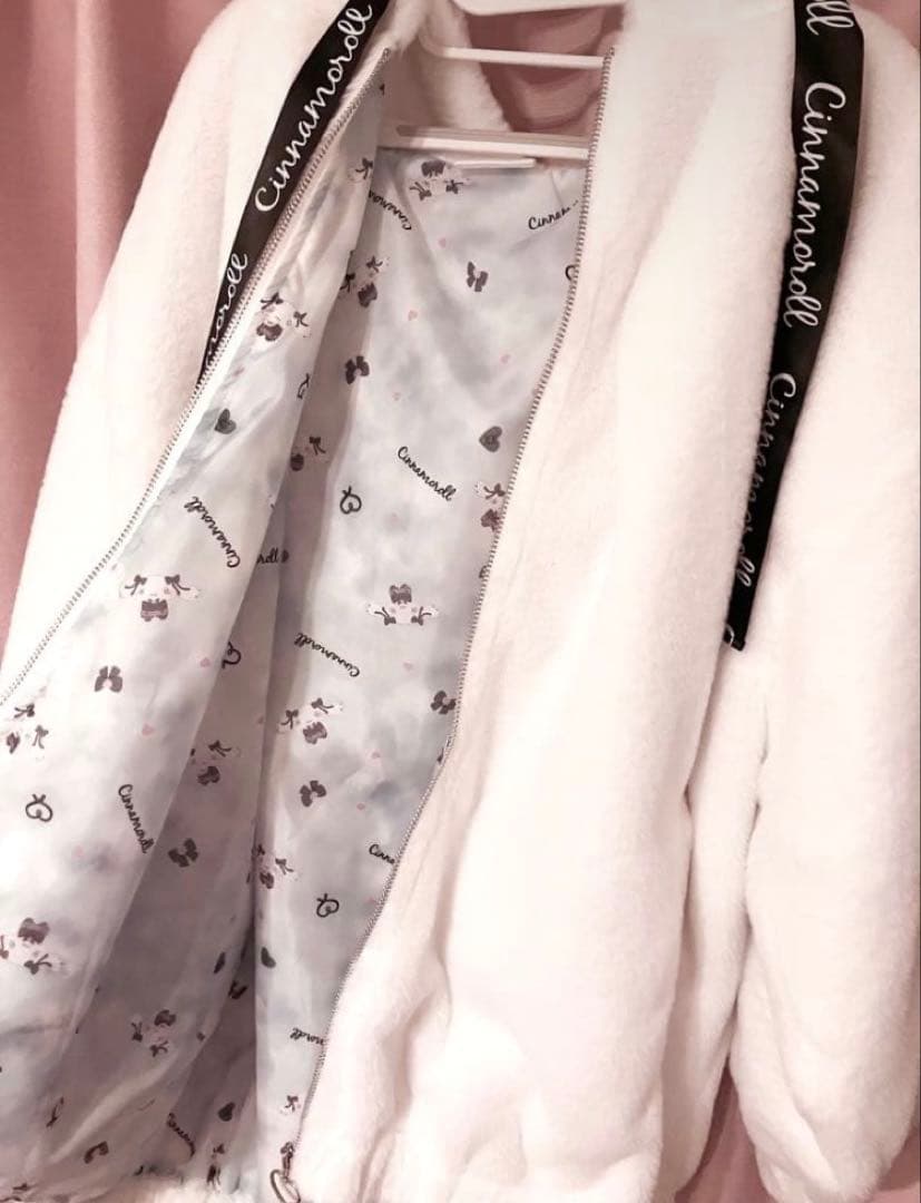 サンリオ うさ耳 ファーパーカー アウター シナモン LIZLISA 風