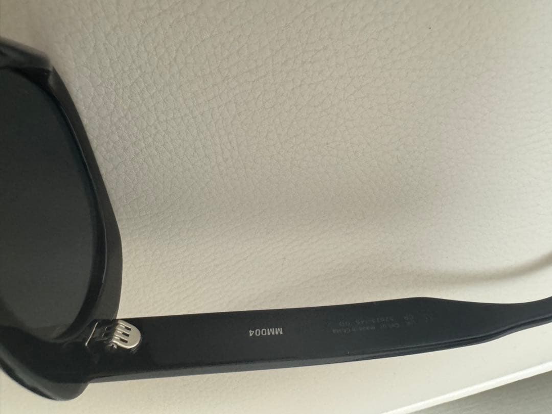 ジェントルモンスター マルジェラ オーバルサングラス MM004