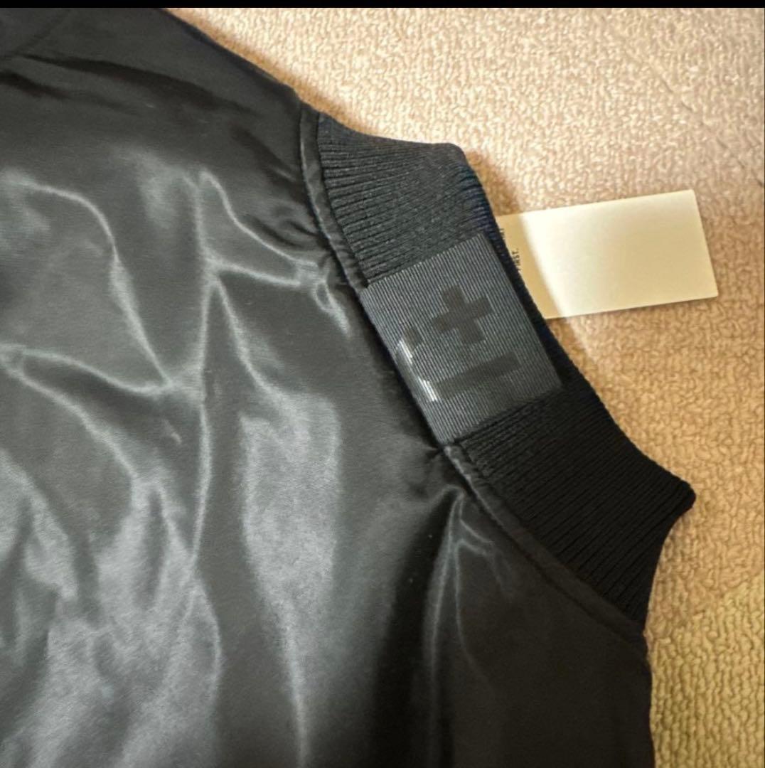 新品 UNIQLO +J ハイブリッドダウンオーバーサイズMA-1 ブラック L