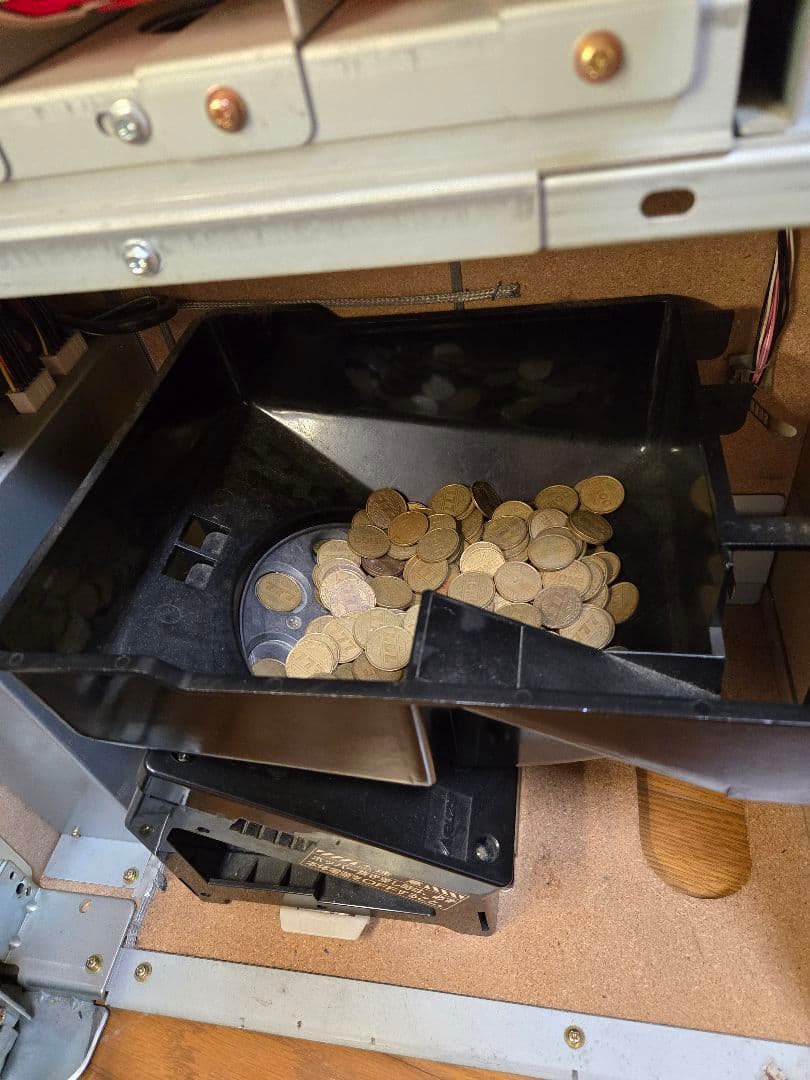 BEAST SLAP スロットマシン