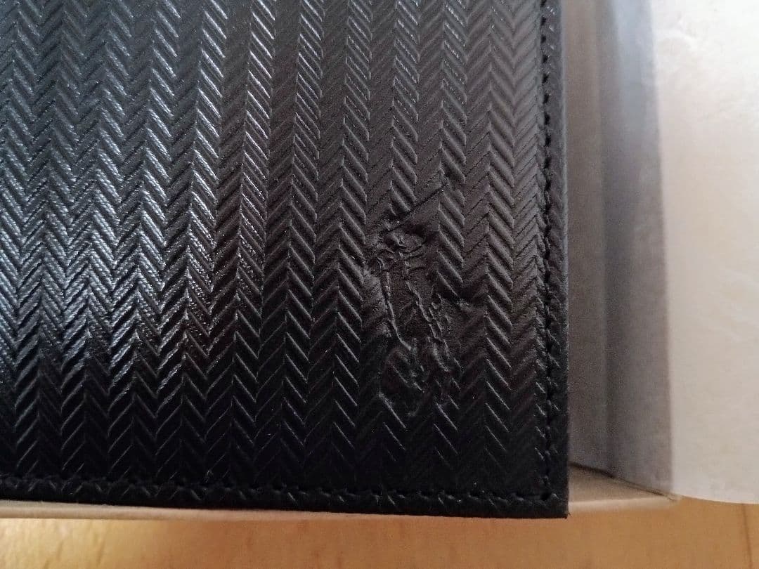 ポロラルフローレンブラック レザー 二つ折り財布