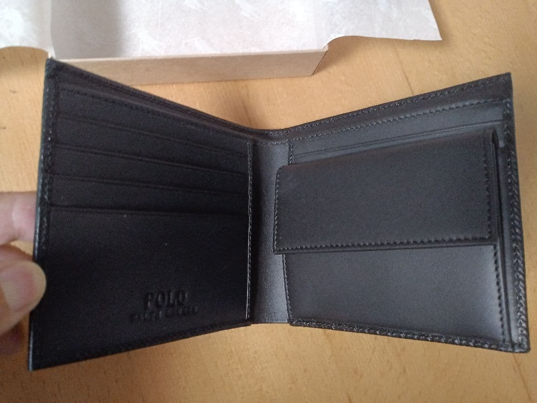 ポロラルフローレンブラック レザー 二つ折り財布