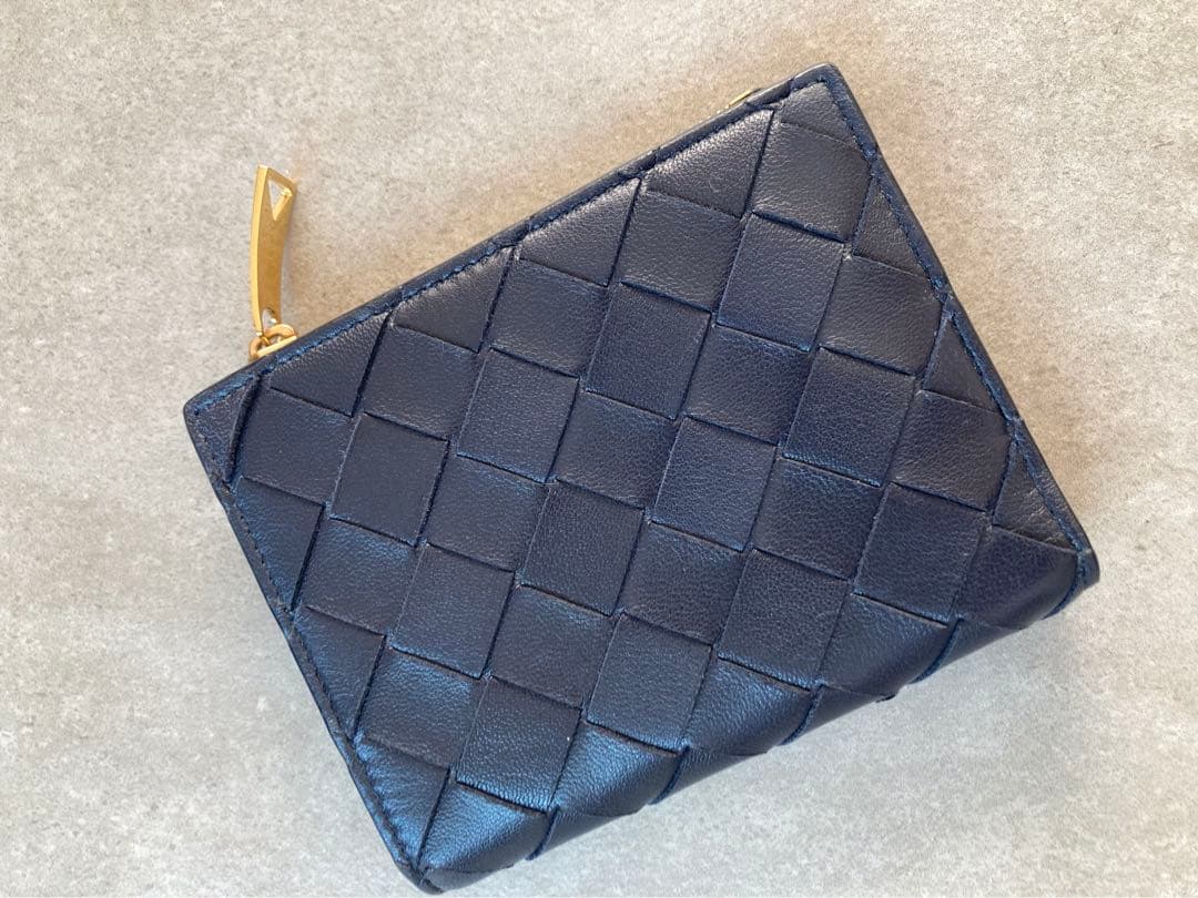 【美品】　Bottega Veneta スモール イントレチャート ウォレット