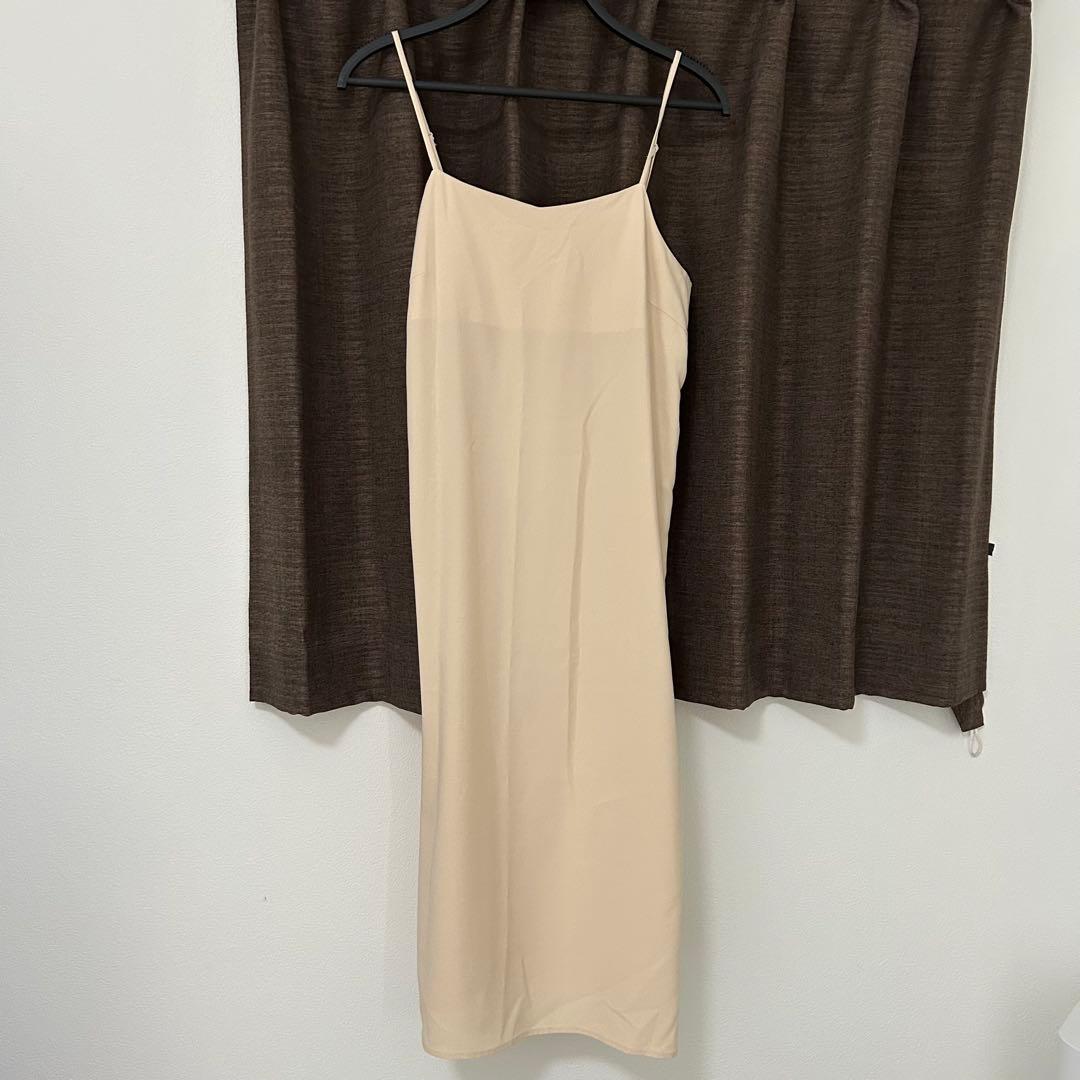 【新品タグ付】フレイアイディー　オケージョンドレス　ワンピース